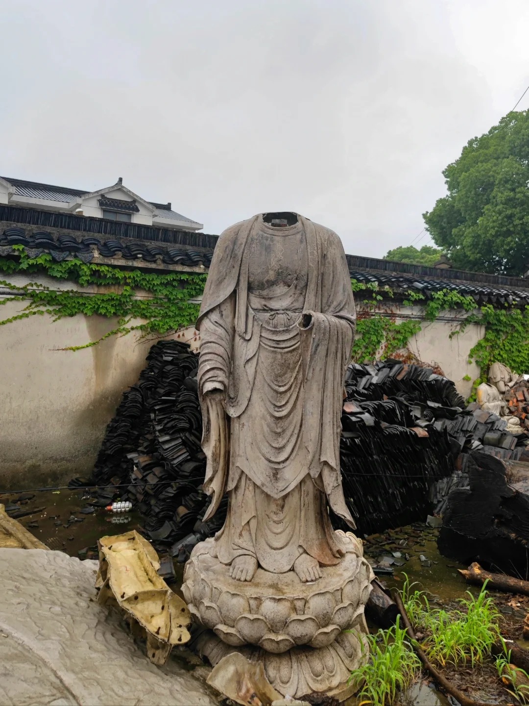 永别了苏州这个最神性的废弃工厂 苏州光福镇冲山村地处太湖之滨