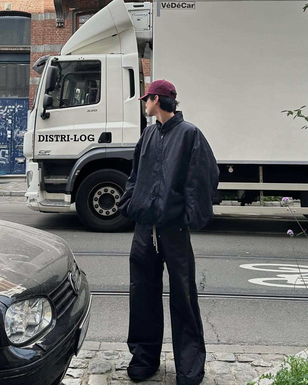 白敬亭的私服穿搭实在太吸睛啦!