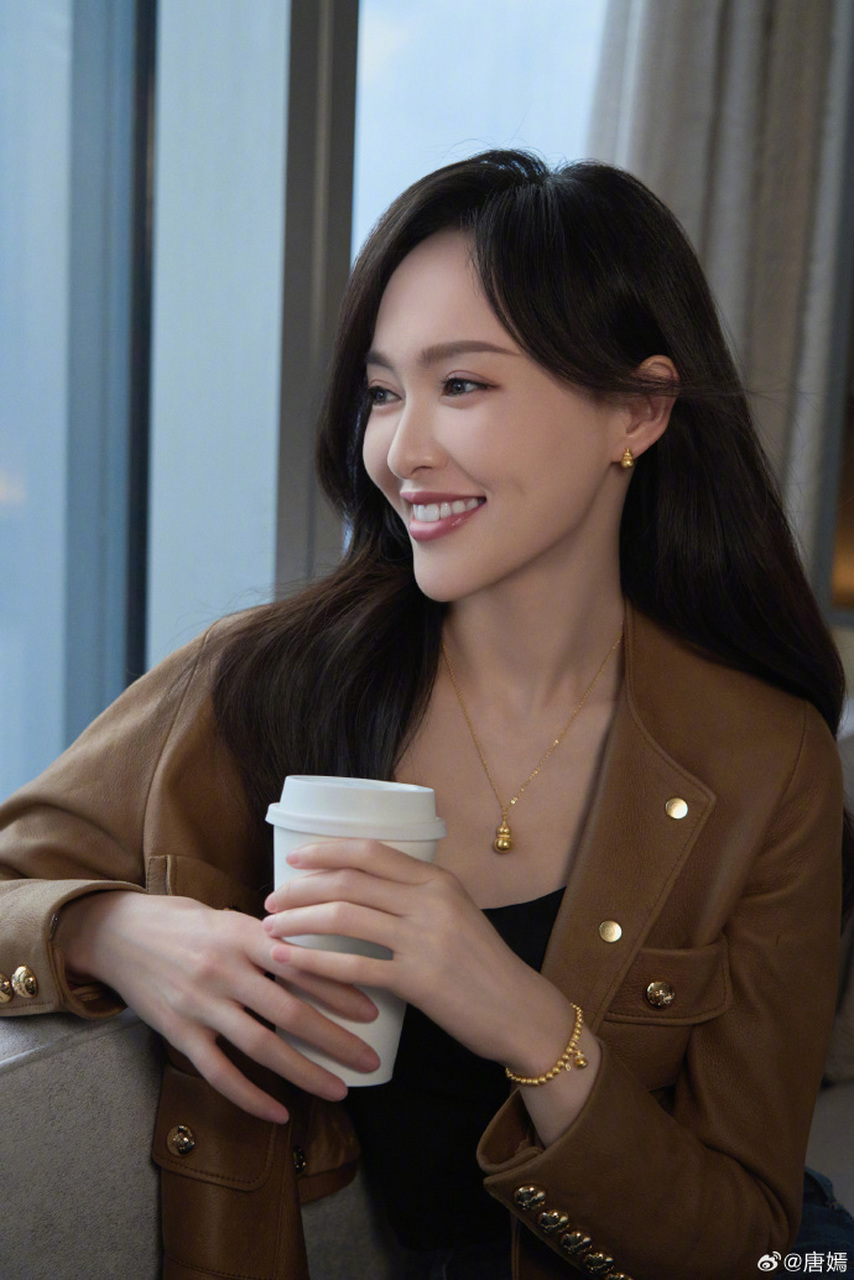 唐嫣的牙齿真漂亮!