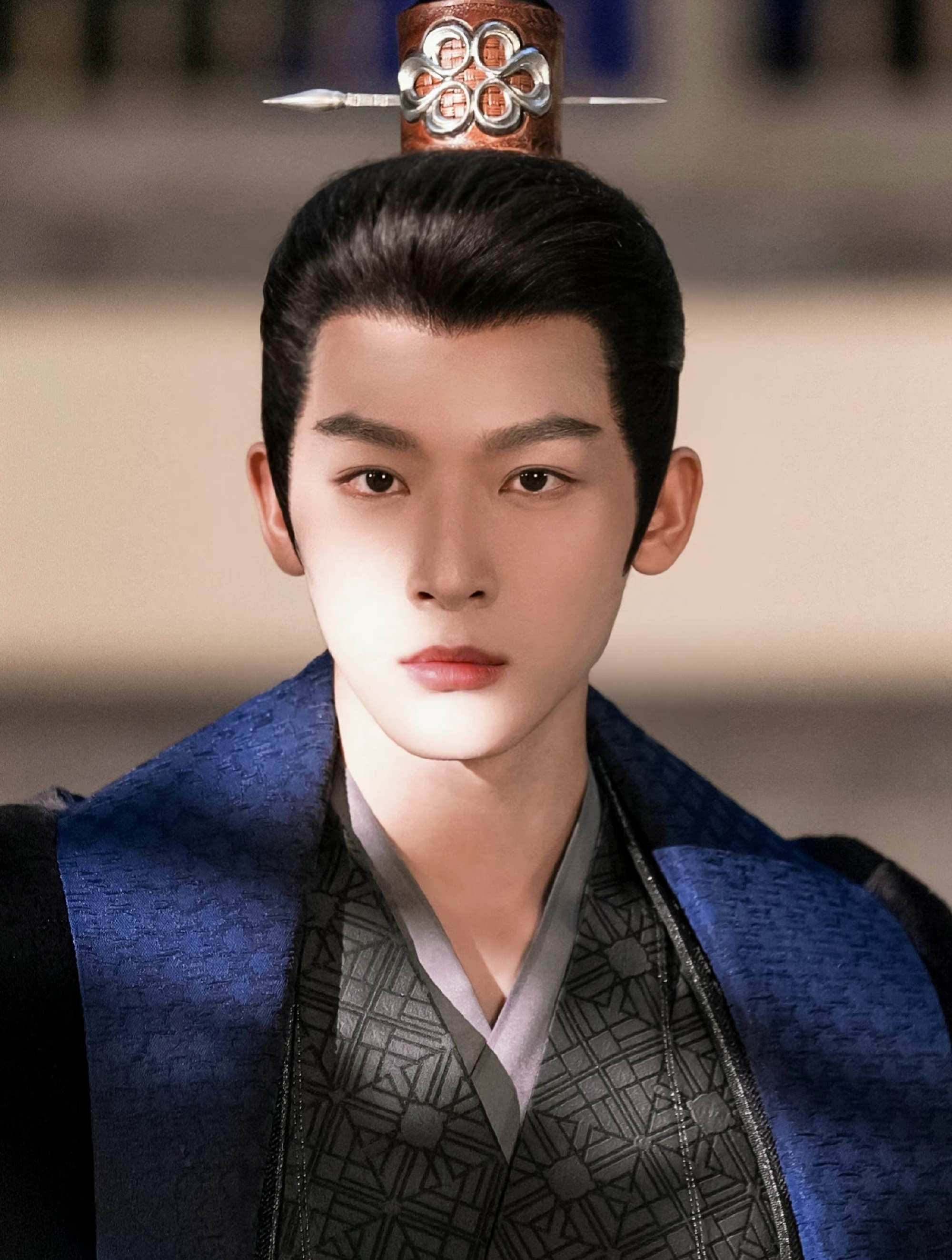 向佐和张晚意真是两个极端,一个不要脸,一个太要脸.