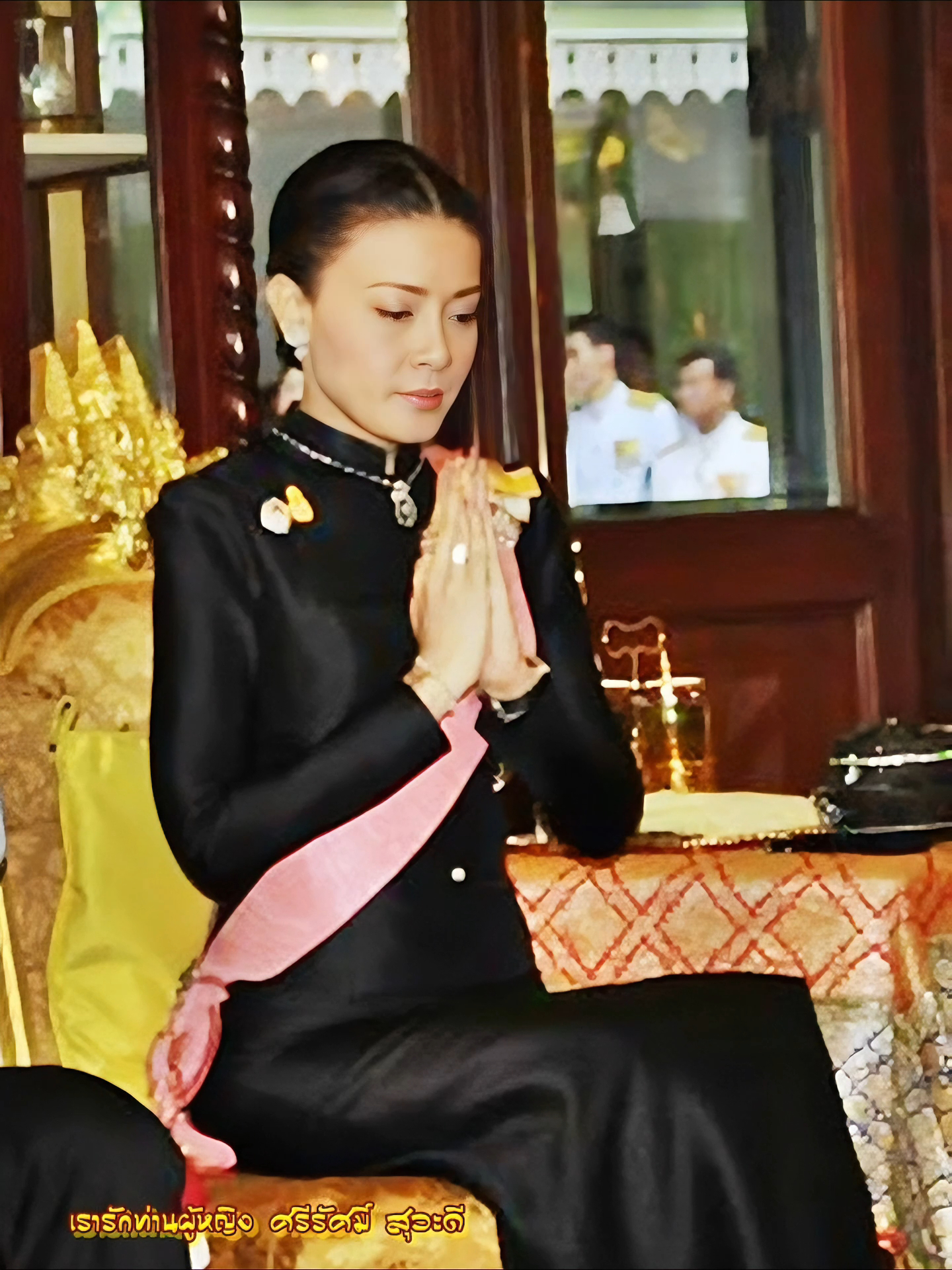 西拉米年轻时好惊艳,简直美得不可方物