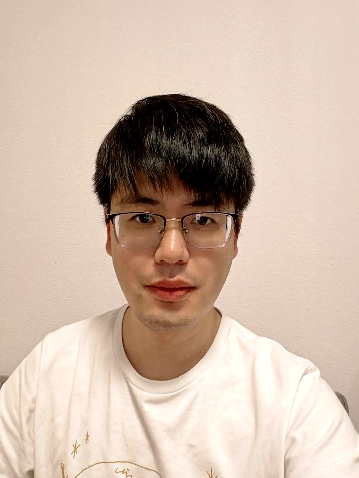 大家好,我是85年出生的35岁老光棍小罗