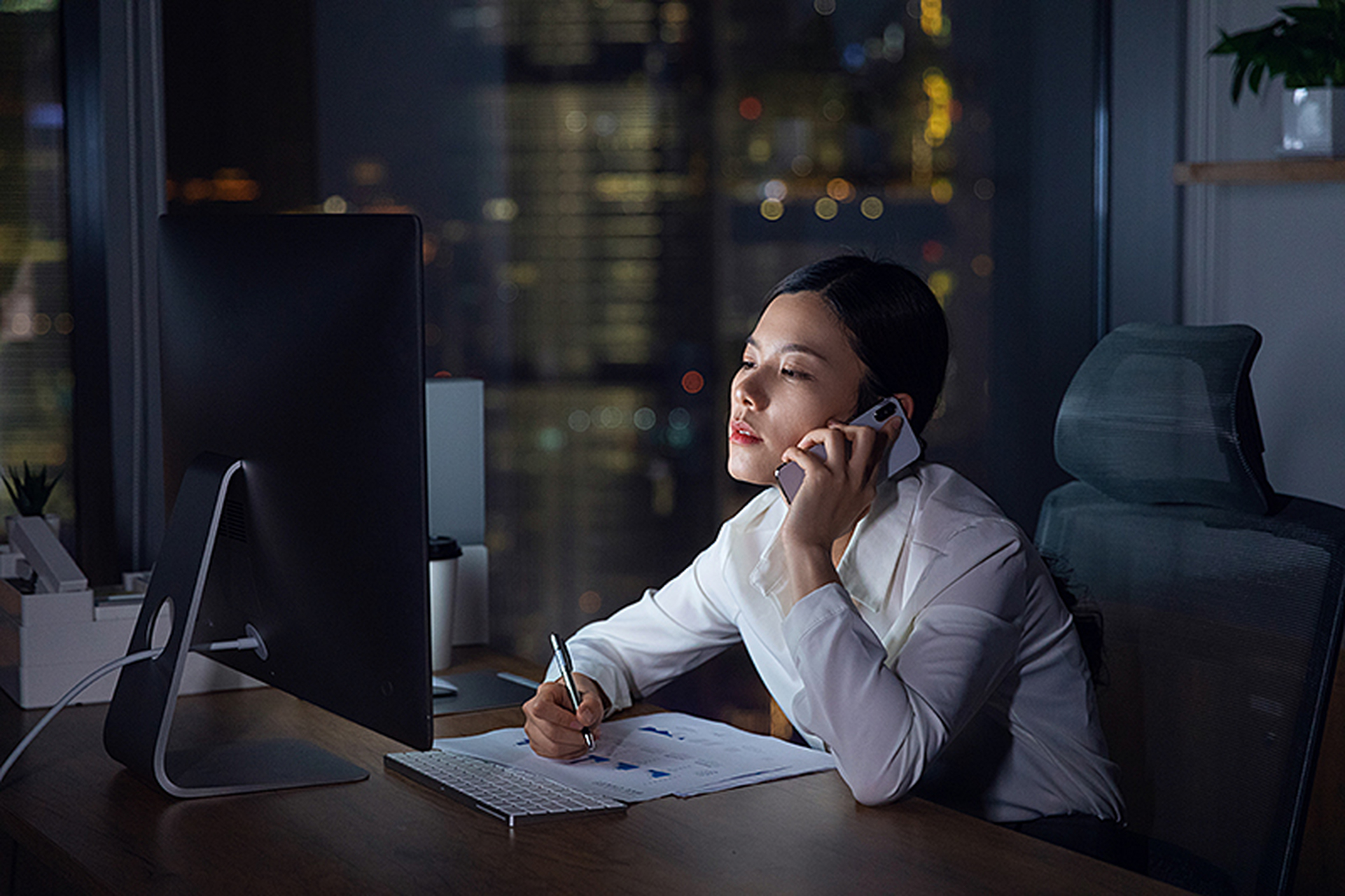 一位朋友小李在初入职场时,曾遭遇一件让他铭记于心的事情.