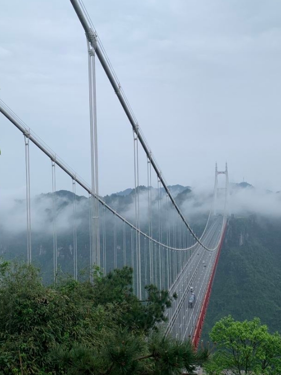 矮寨大桥风景图片