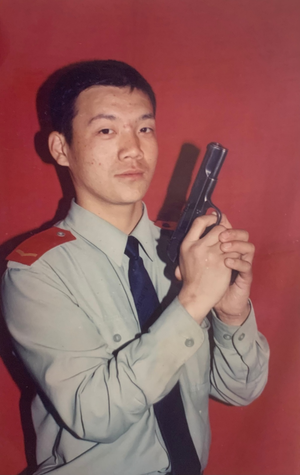 "父亲的军功章,犹如夜空中最亮的星,照亮了我前行的征途!