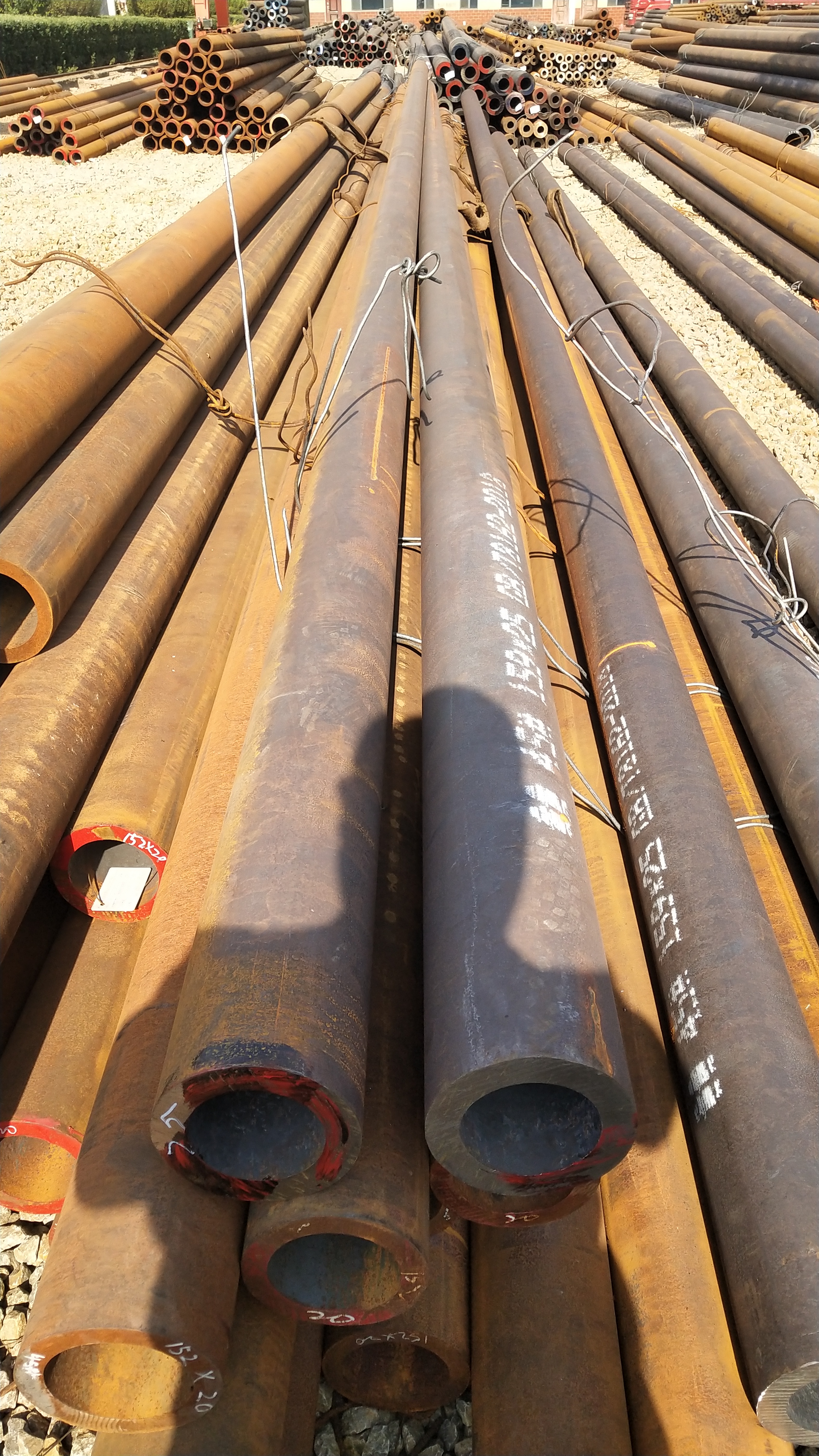 今天我要给你们安利一个超级硬核的宝藏地儿——山东聊城无缝钢管市场