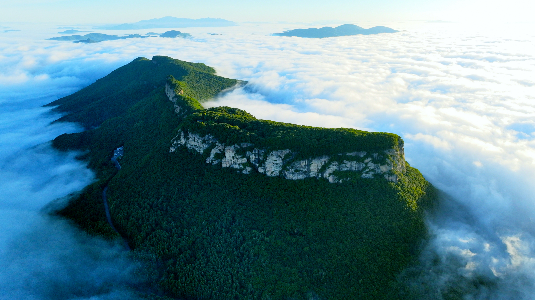 桓仁五女山风景区简介图片