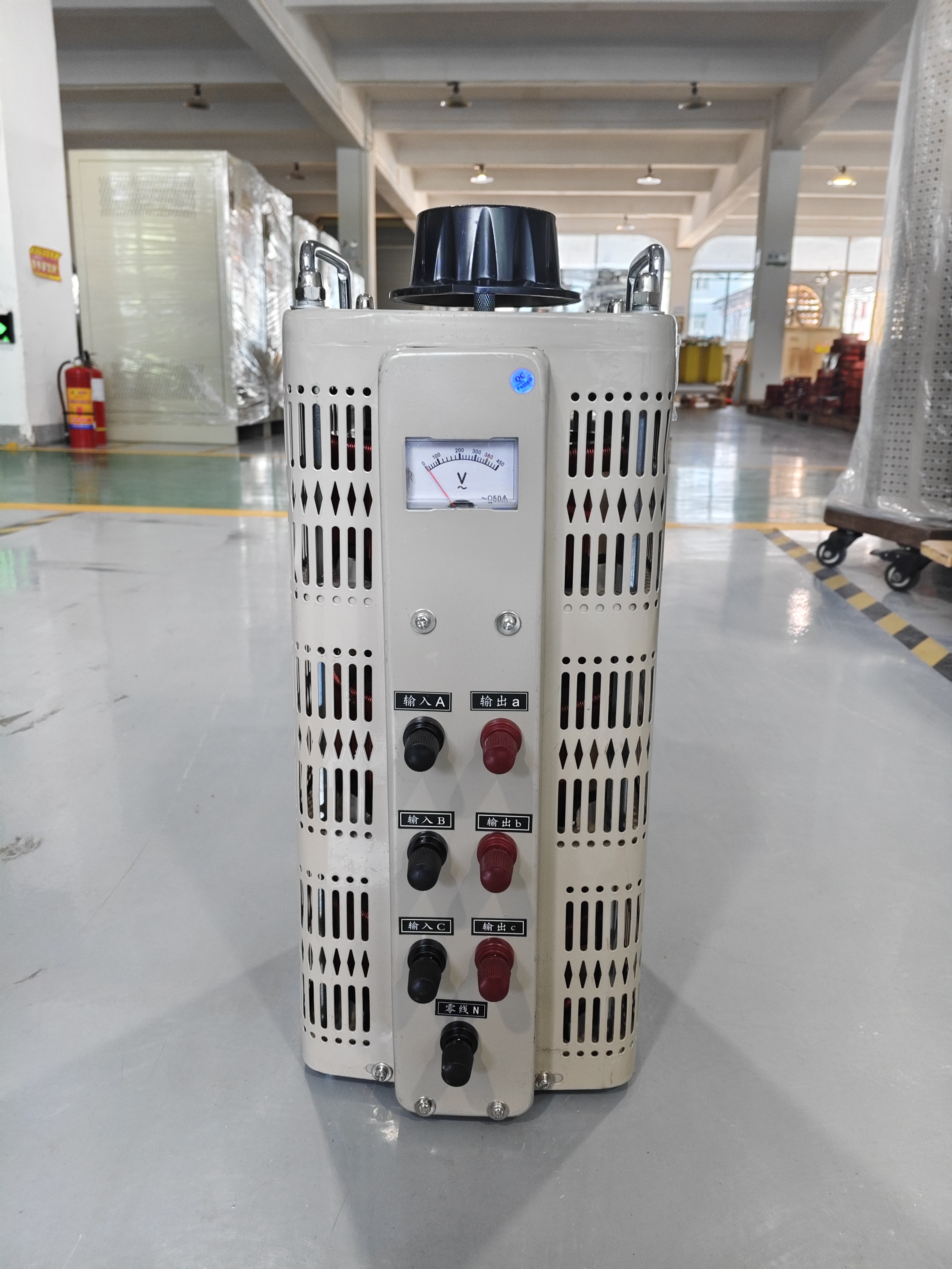 三相调压器的基本原理