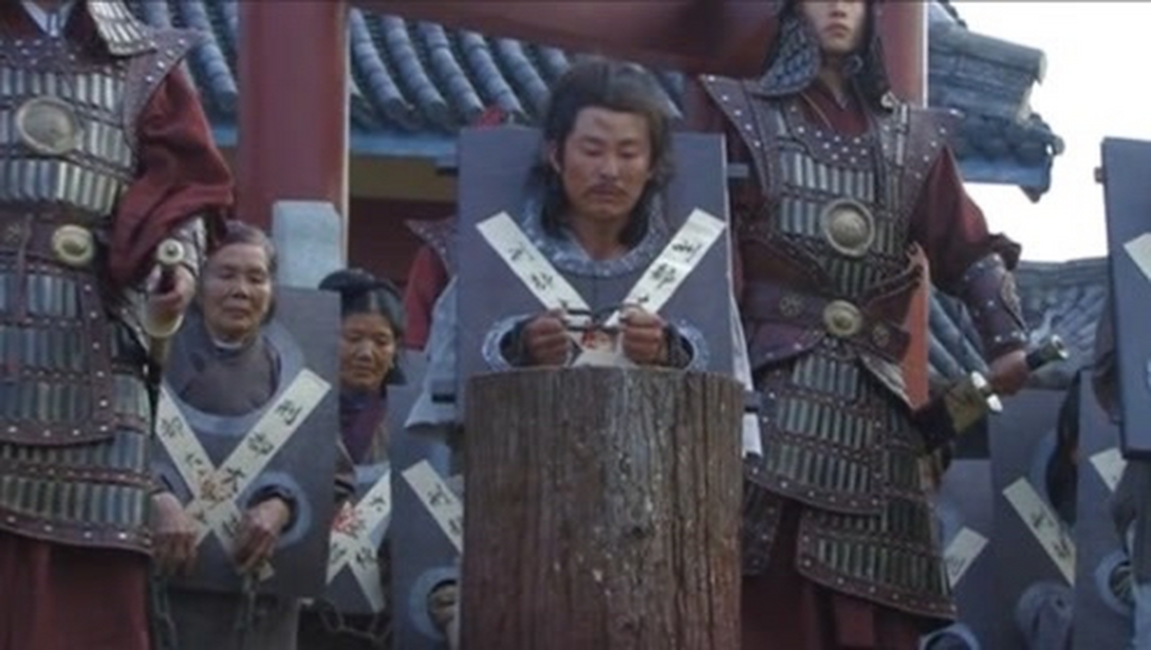 1402年,46岁的方孝孺被永乐帝朱棣下令诛十族,监斩官将他的837名亲人