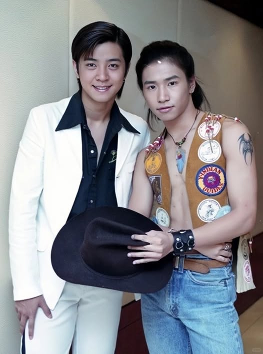 1995年12月,台湾省娱乐圈有两个年轻人,一个叫罗志祥,一个叫欧弟,俩人