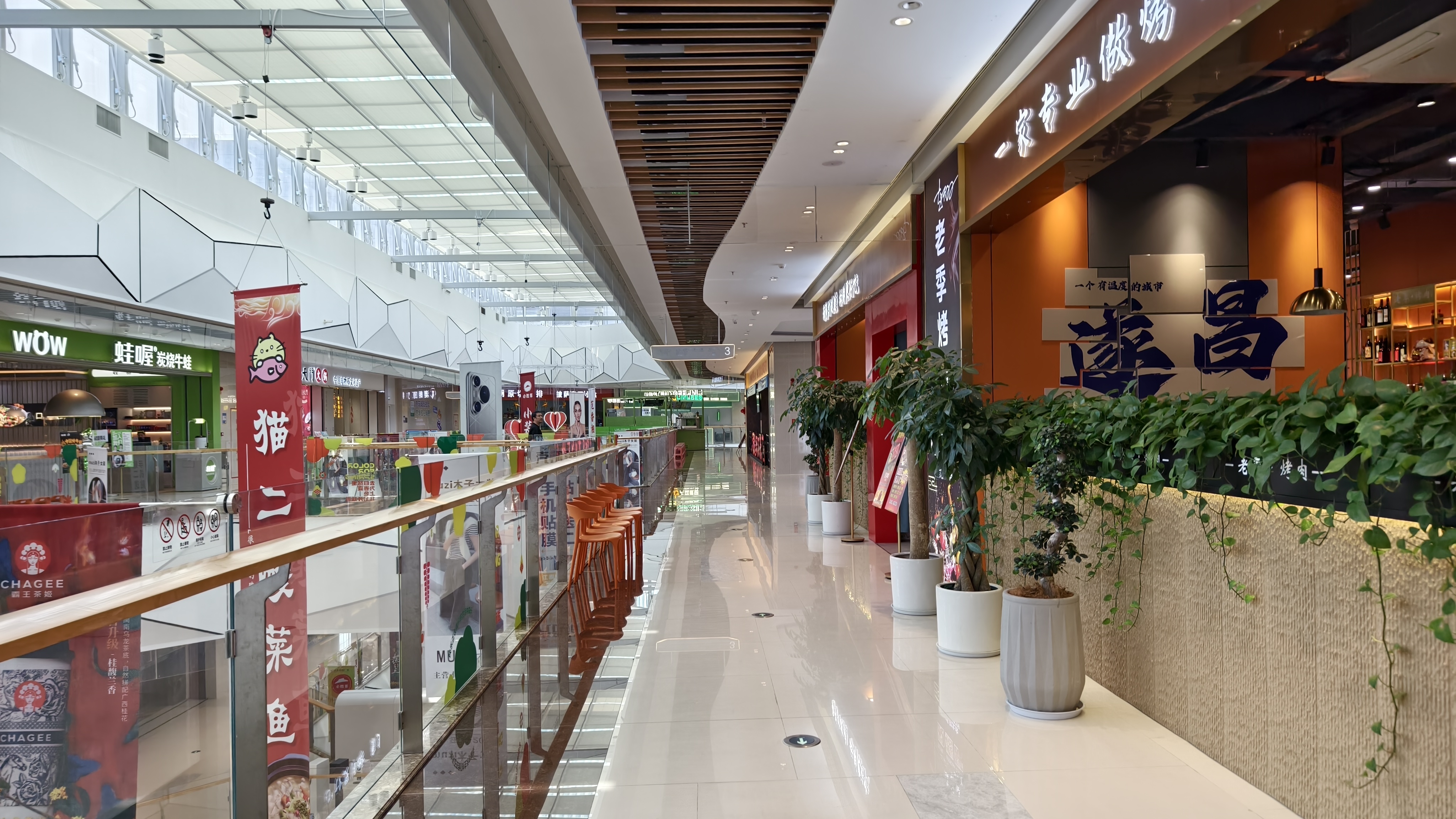 浙江遂昌江泰领悦广场,当地综合体天花板,规模宏大业态丰富!