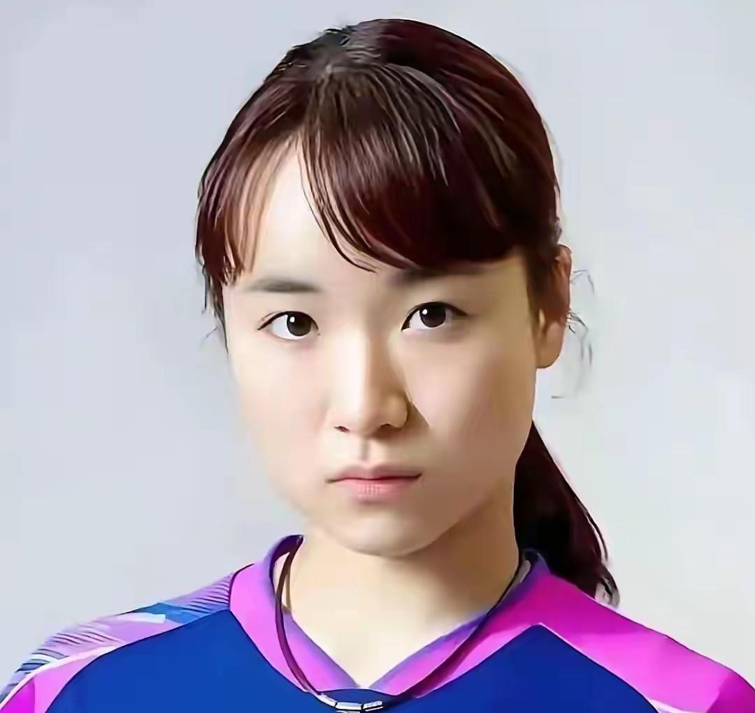 说起伊藤美诚,很多人第一反应就是:这姑娘是不是要退役了?