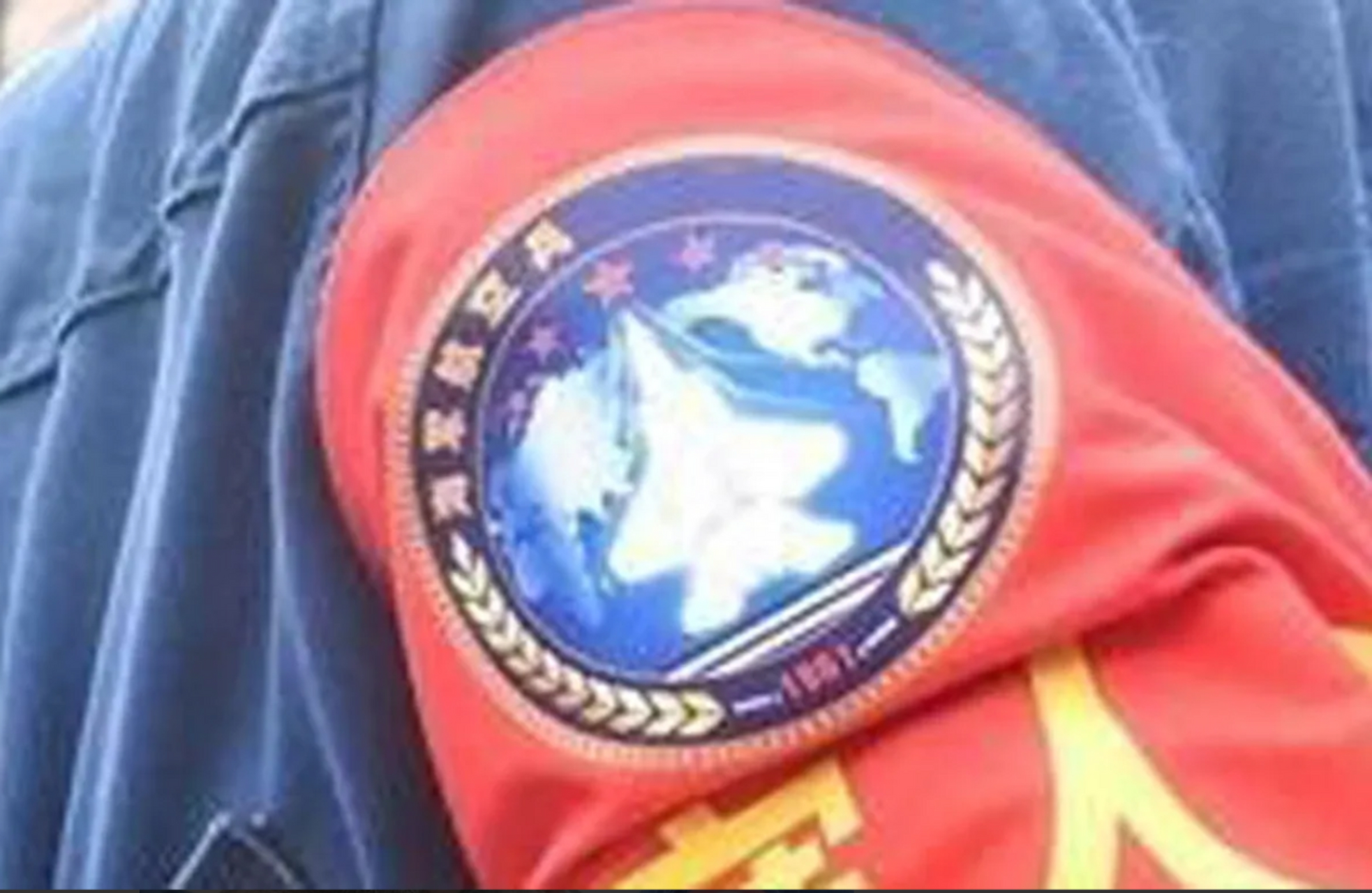 按捺不住了,歼-35已上"海军航空兵的新臂章".