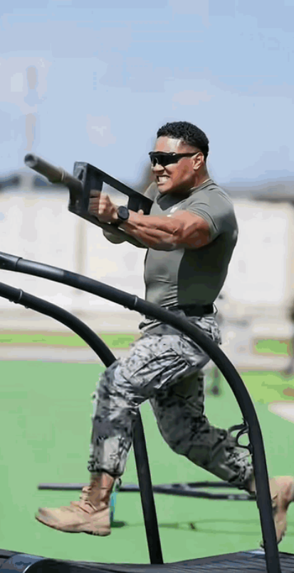 两个中国特种兵不一定干的了他