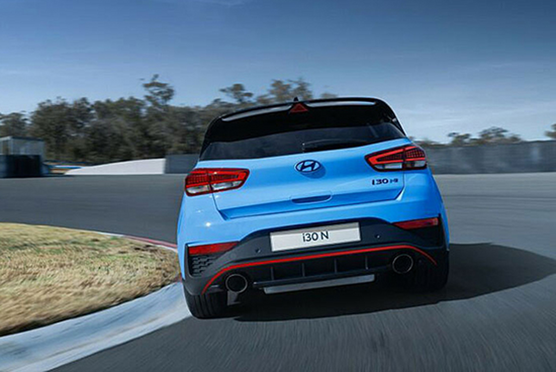 【新款现代i30 n官图发布】日前,海外媒体发布了新款现代i30 n的官方