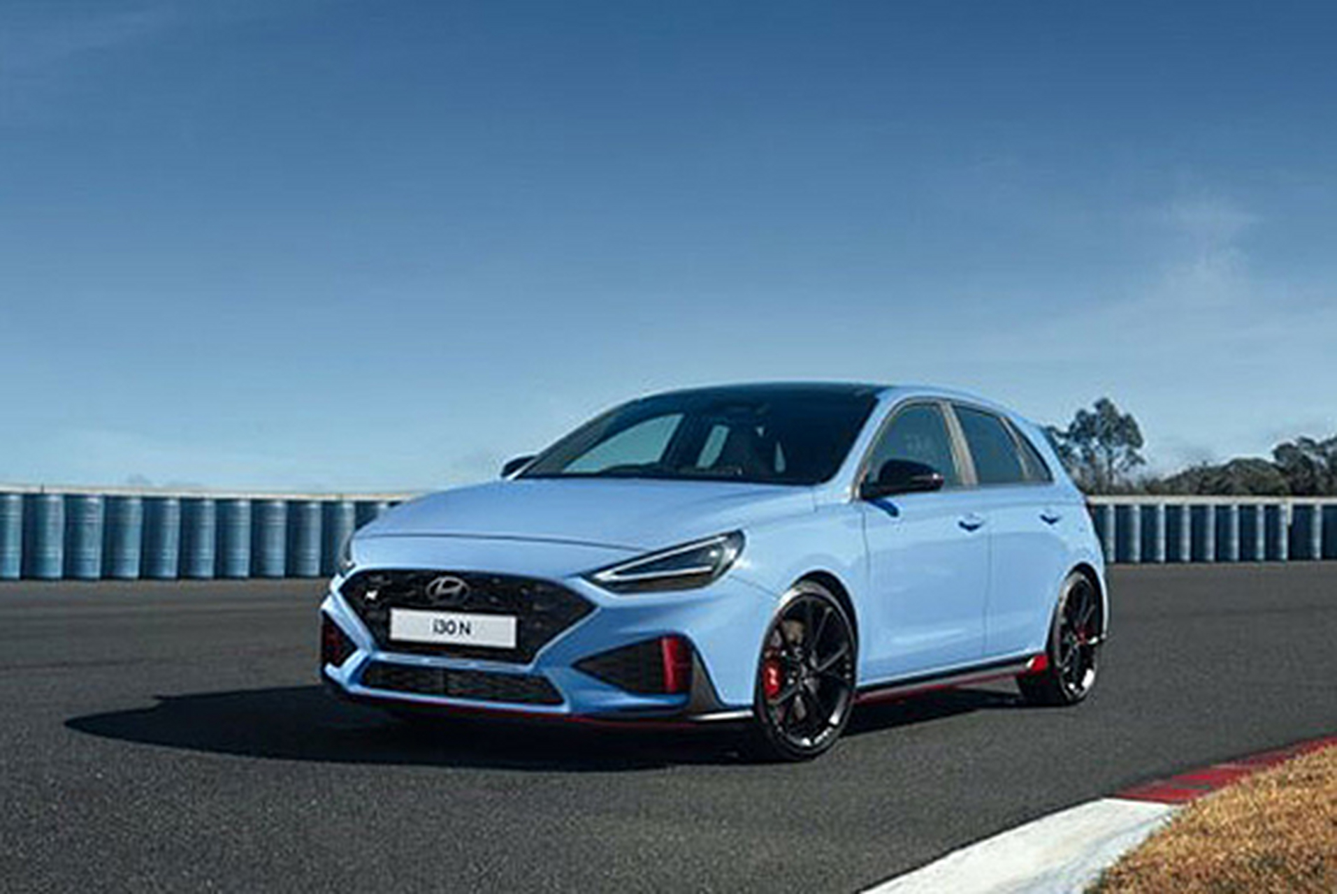 【新款现代i30 n官图发布】日前,海外媒体发布了新款现代i30 n的官方