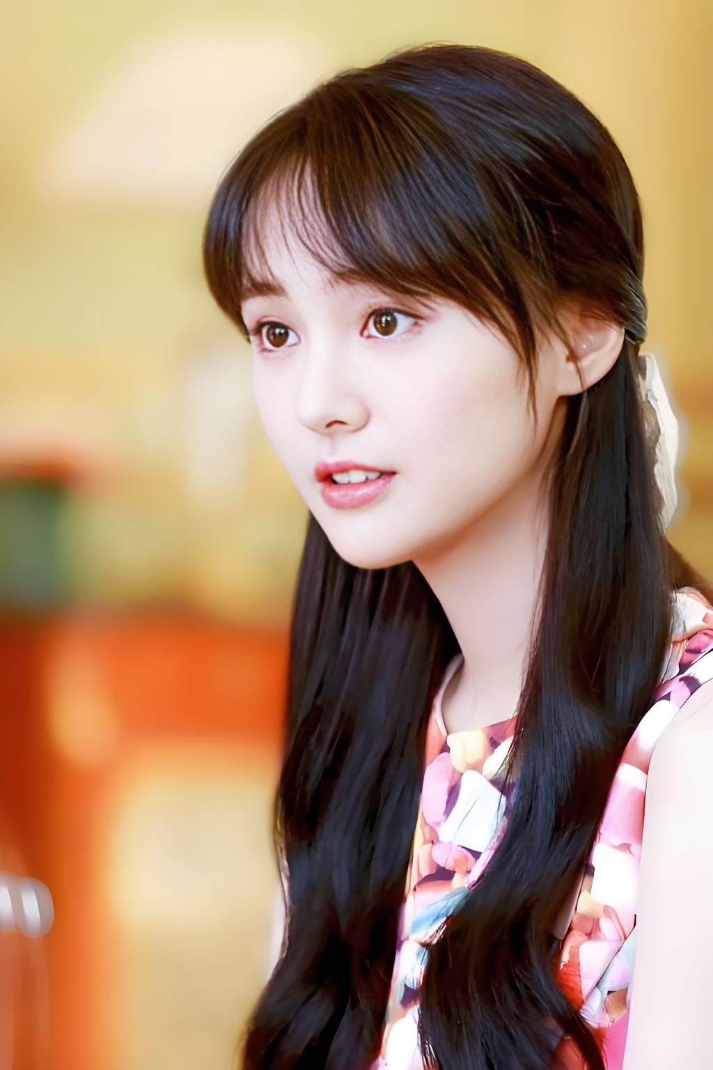 面临巨额赔偿又K黄鹄纯戳餍怯 郑爽代言照片郑爽代言广告郑爽一起来