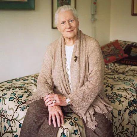 她说:"从身体角度来看,男人实施了性行为后转身就走