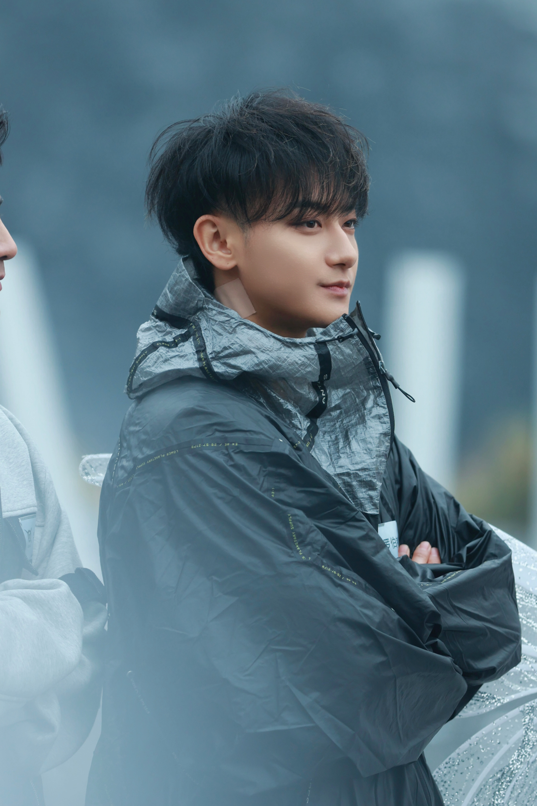 黄子韬马伯骞英文"吵架",综艺笑点拉满 8月1日,黄子韬和马伯骞在综艺