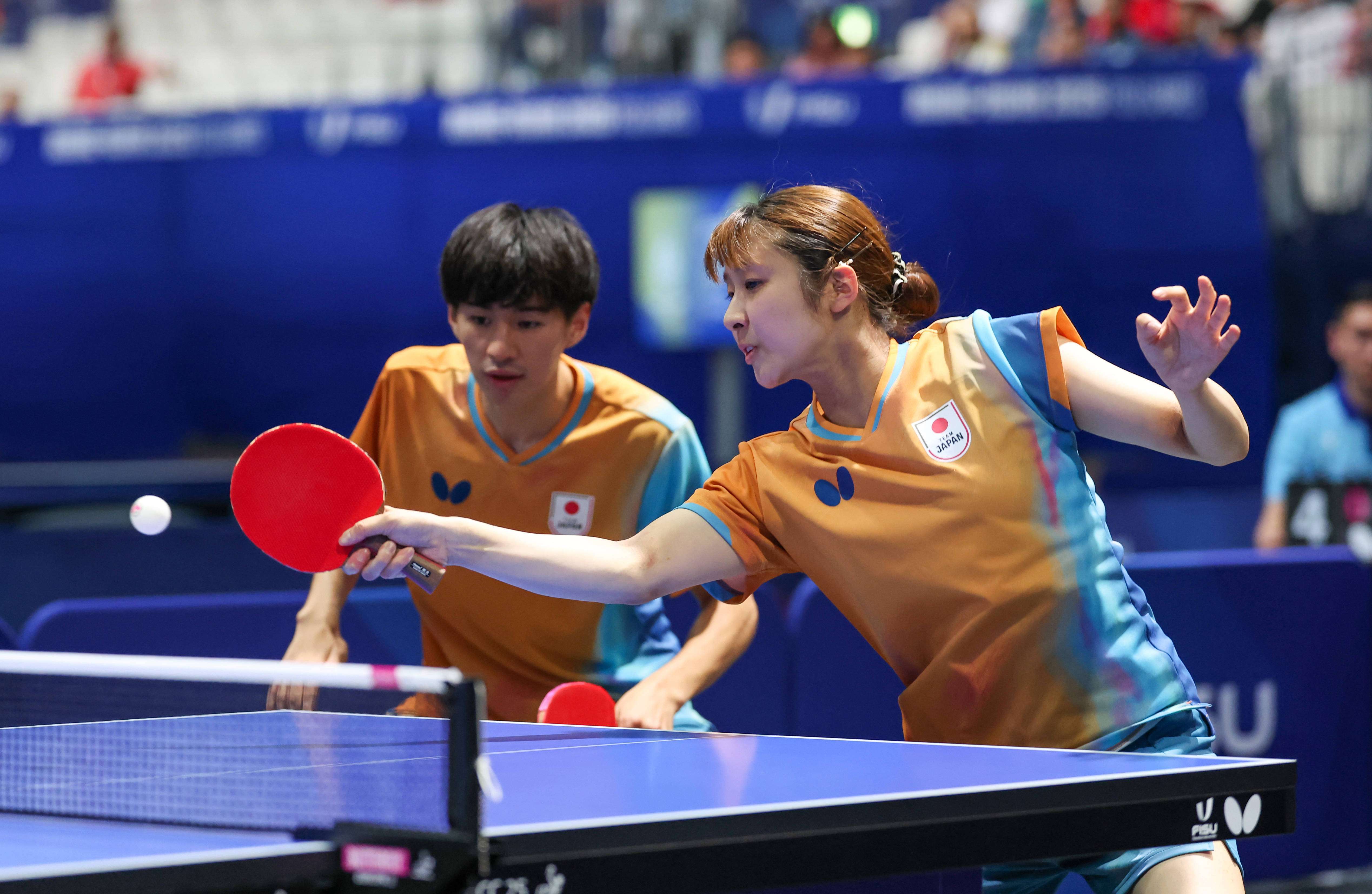 国乒男团3比2逆转日本# 2025年10月15日凌晨,乒乓球亚锦赛男团半救