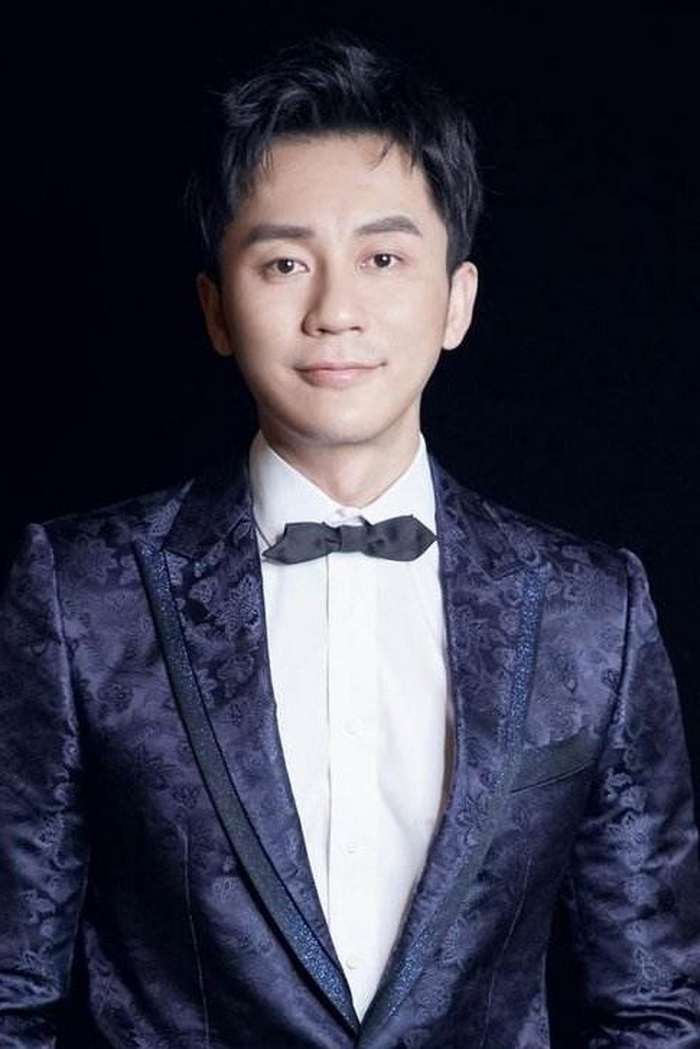 李晨899一只的labubu升值近6倍,李晨这只labubu可不一般,它是2020年