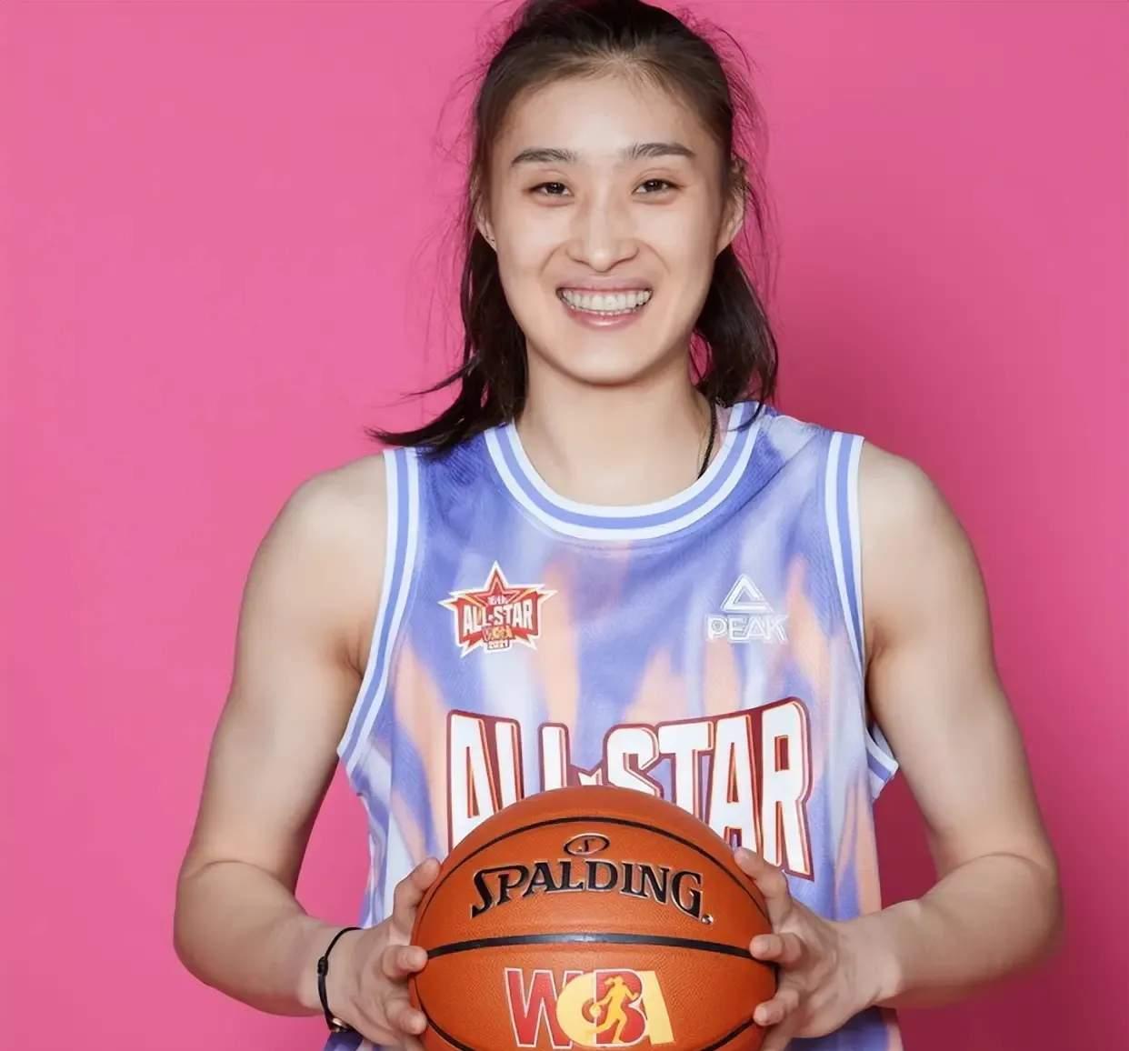 四川女篮队长王雪朦为什么转会?