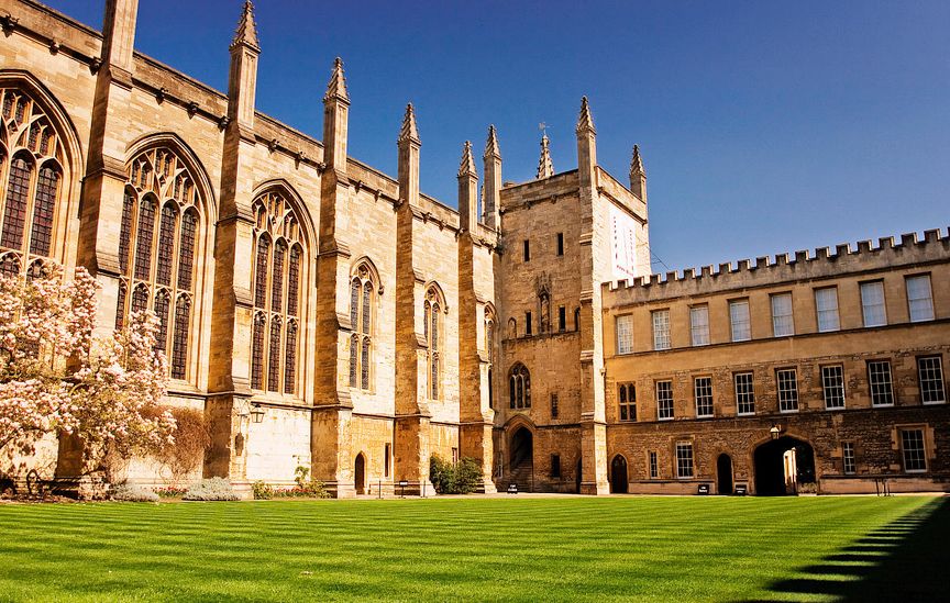 香港大学和多伦多大学fourah bay college布鲁姆斯堡大学爱奥尼亚大学