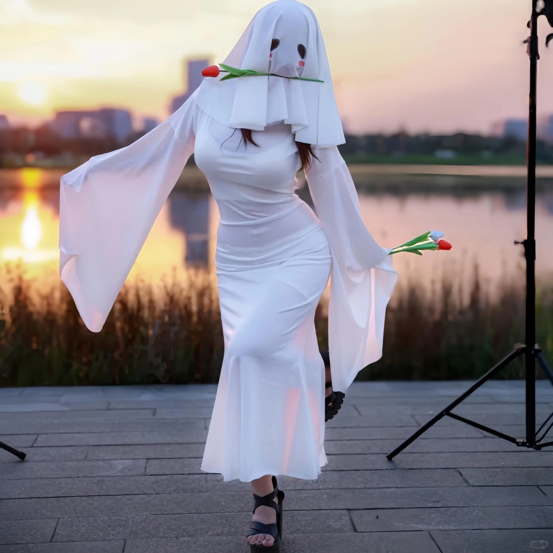 杖 面具戴面具的cos角色全包面具女扮人偶摘下头套有面具的cos角色