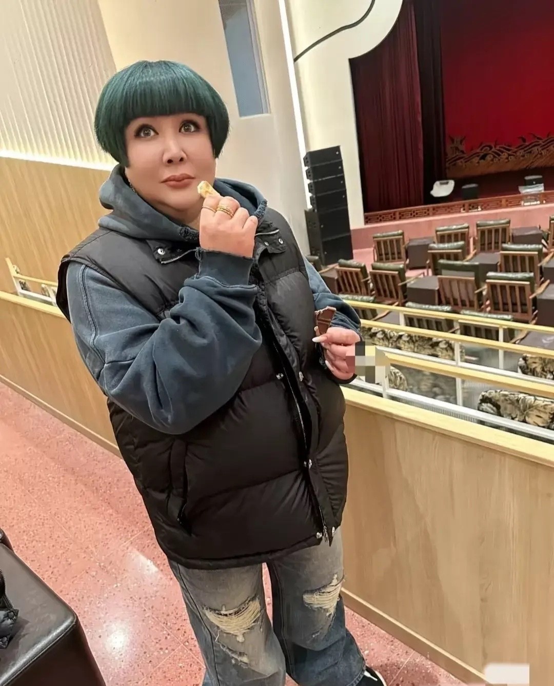 不怪郭德纲对她情有独钟确实一脸旺夫相