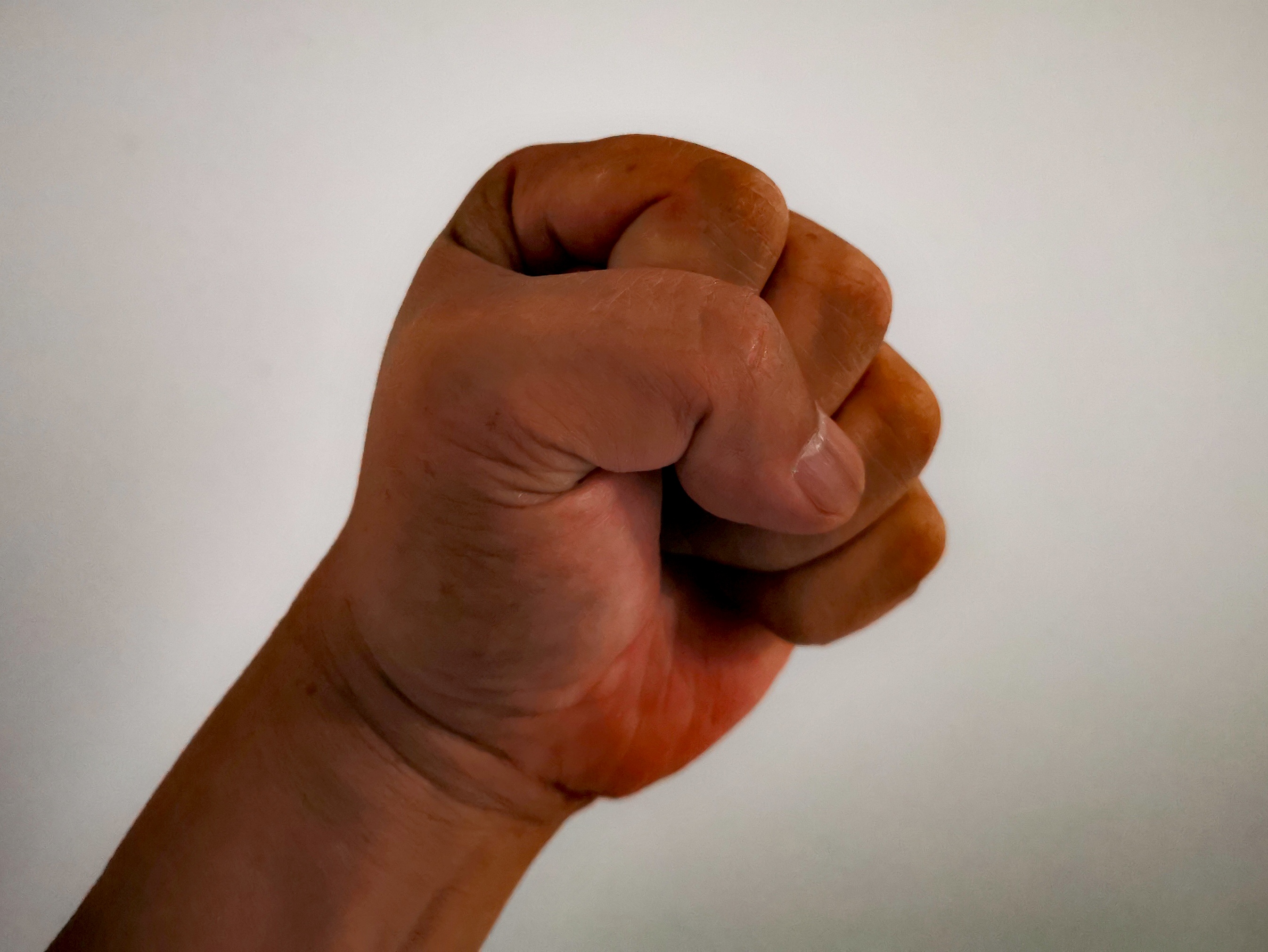 家暴一次可以原谅吗 家暴一次都不可以原谅,具体问题