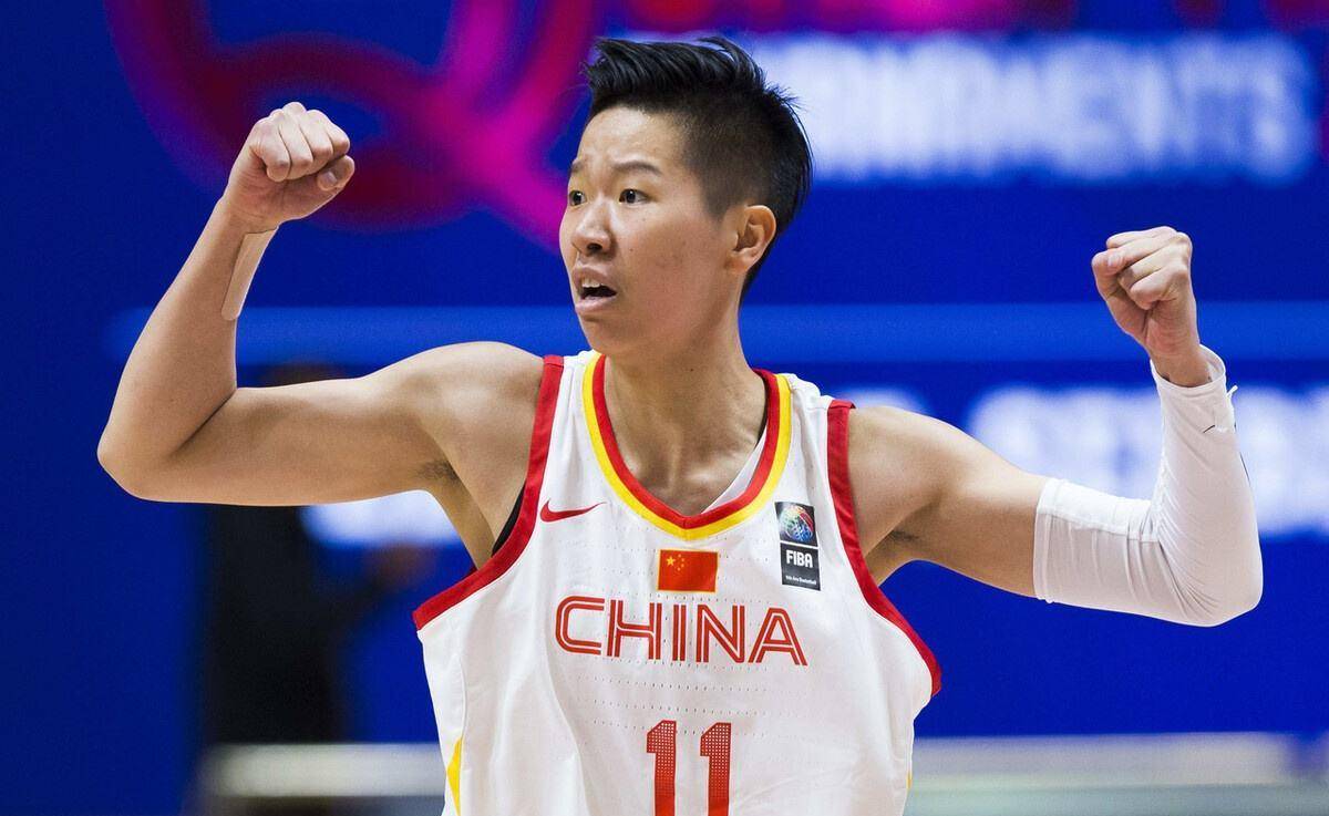 女篮为何最后时刻不用黄思静,而是用杨力维 昨天中国女篮憾负西班牙