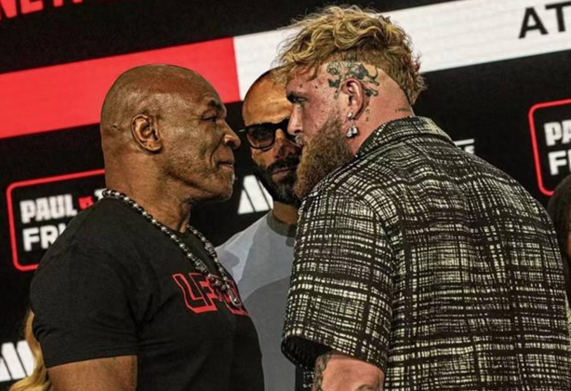 0897 05拳坛传奇迈克·泰森,58岁高龄再战江湖,迎战年轻力壮的