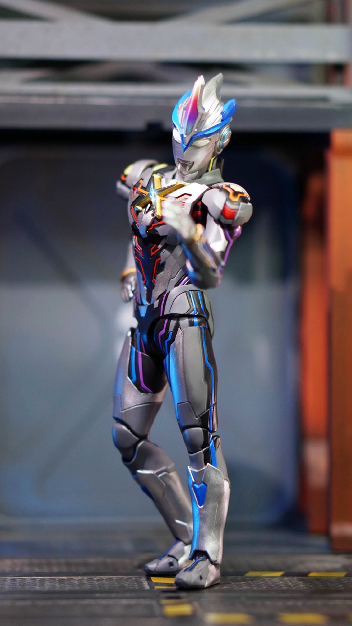 我很喜欢的一组奥特曼pose照片分享,希望你们被他的帅气的身材感染到