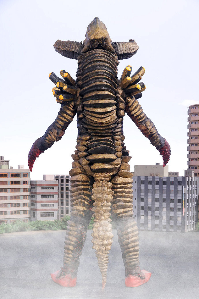 在浩瀚无垠的宇宙中,有一只威猛而神秘的生物,它便是宇宙兽迪盖洛斯