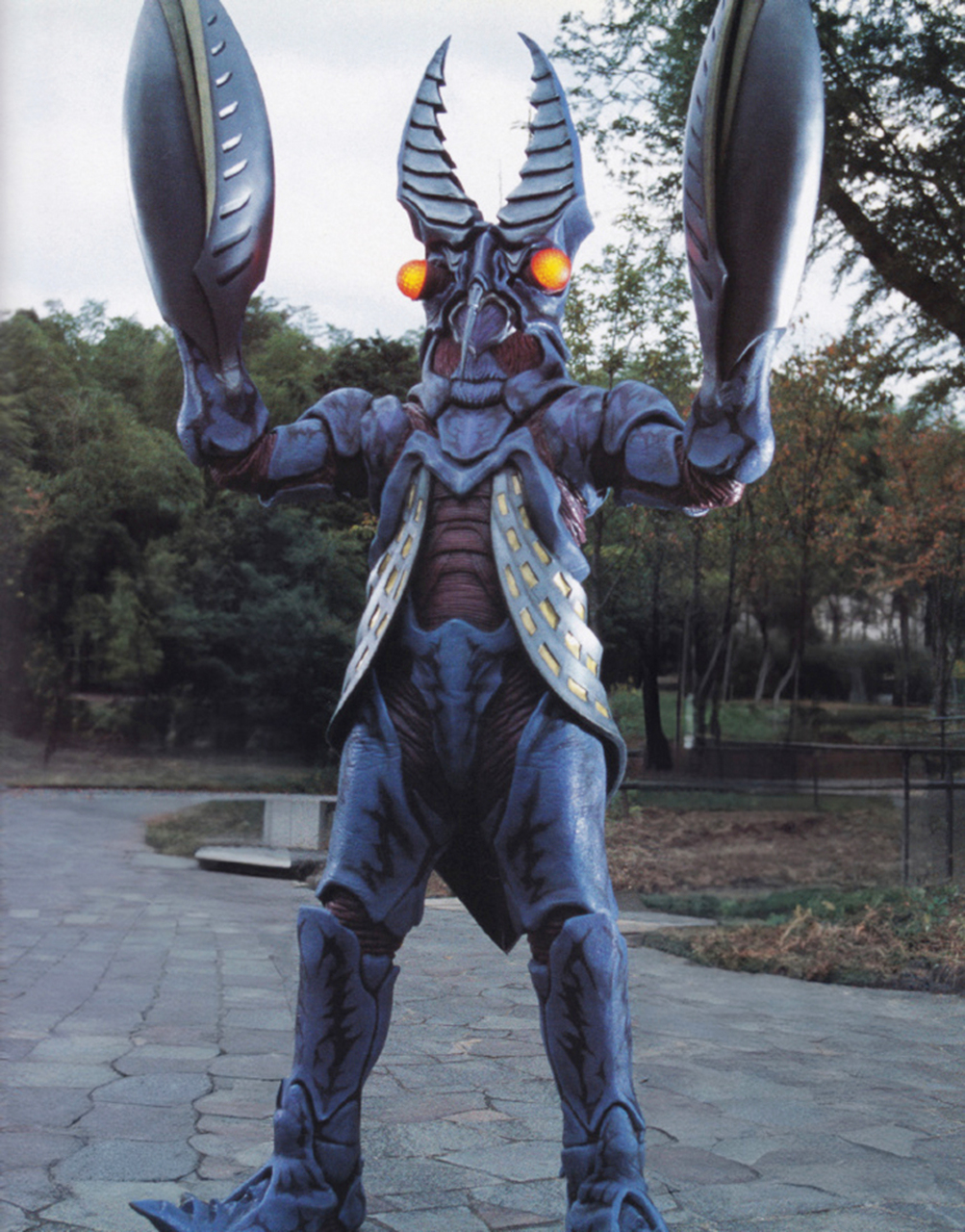 宇宙忍者,巴尔坦星人,其基础形态宛若一道幽深的夜影,穿梭于宇宙的