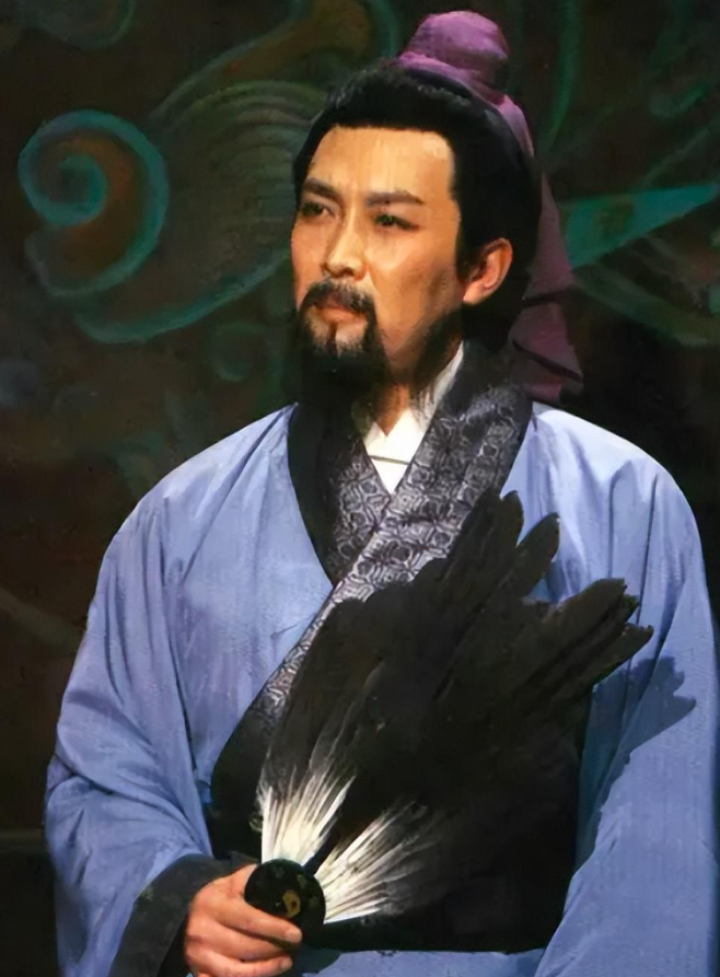 然而,当我们从普通百姓的视角回望,诸葛亮的治理对四川人民究竟意味着