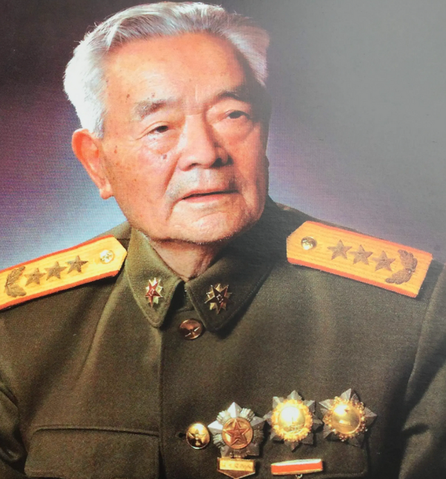 祖祖辈辈黄土梦,傅家将军显威名