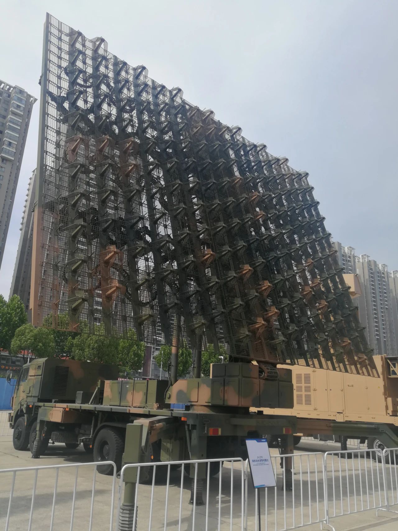 当美军f35机群在叙利亚被这款雷达精准锁定的消息曝光人们发现一