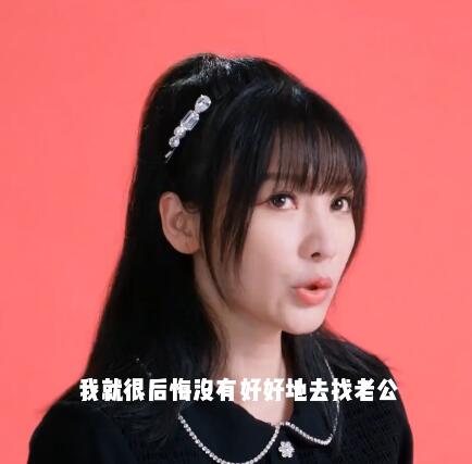 有娱记拍到柳岩和男友一起现身妇产医院,她小腹隆起,疑似已经怀孕当