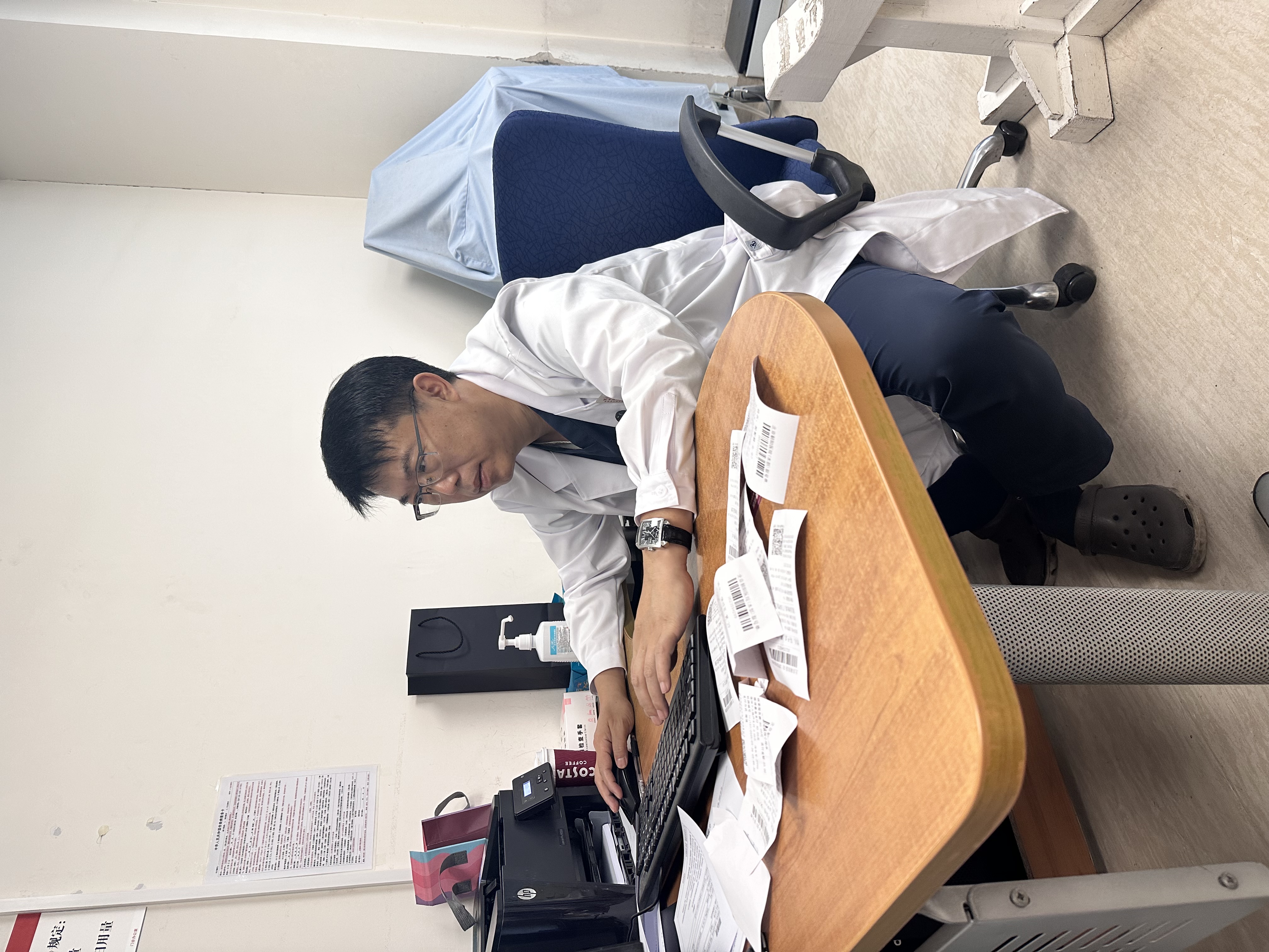 曲张穿弹力袜是不是智商税?