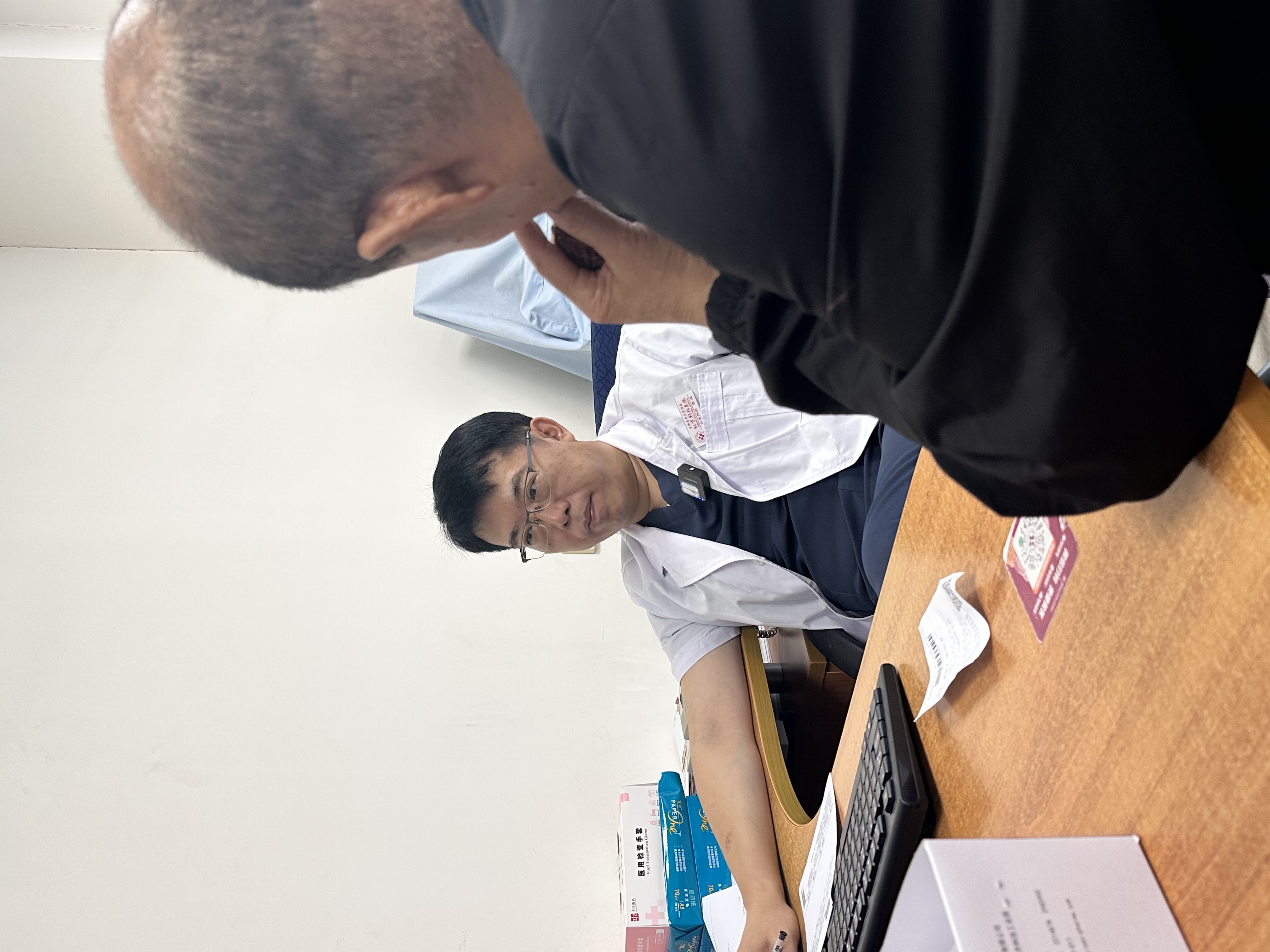 包含北医三院生殖中心先生医生问诊跑腿代挂联系的词条