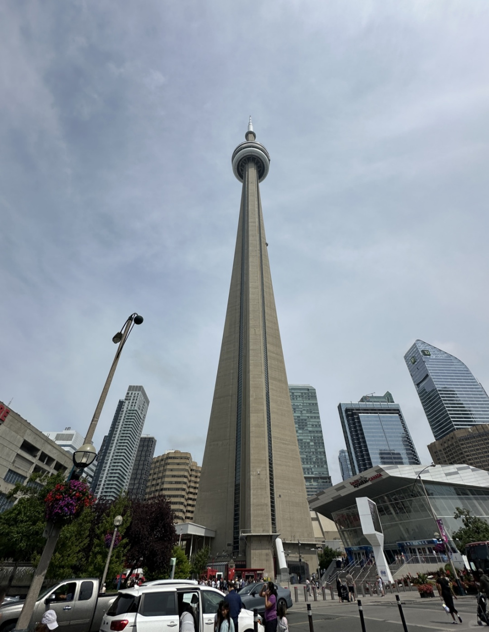 夏日出境游# 在多伦多电视塔俯瞰风景