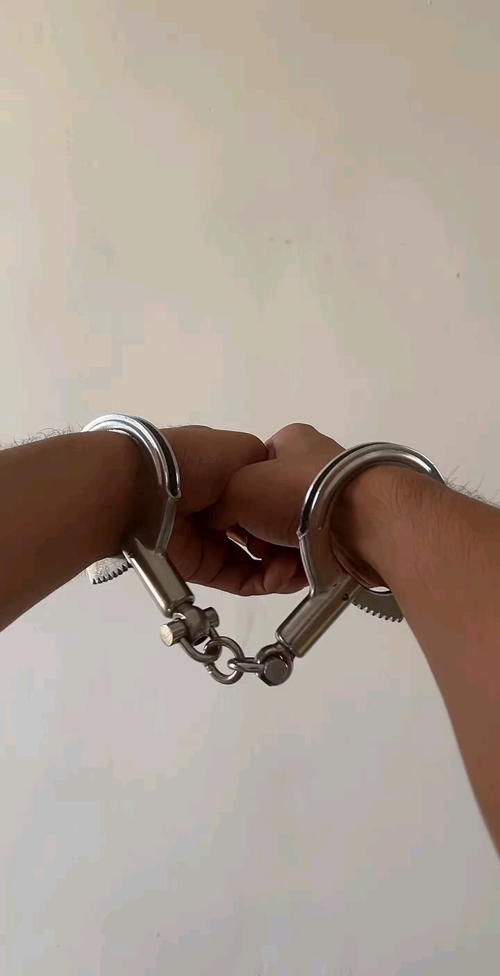 图片手拷手铐脚镣手铐子图片手拷图片手鋎手铐图片大全银手铐真手铐