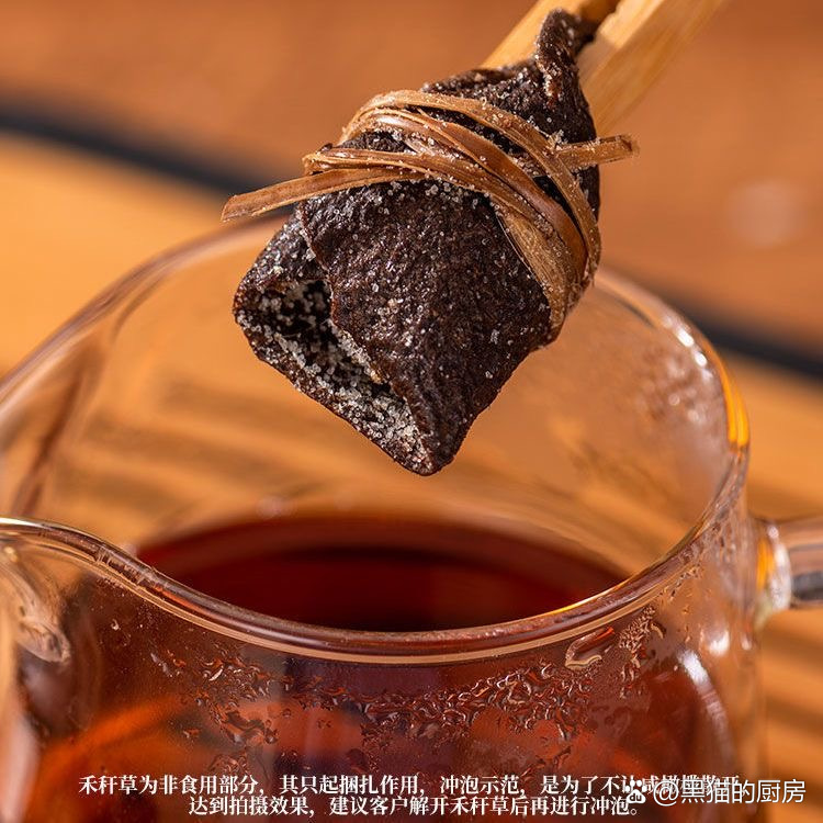 今年的天气如同顽童般反复无常,时而烈日灼灼,时而阴雨