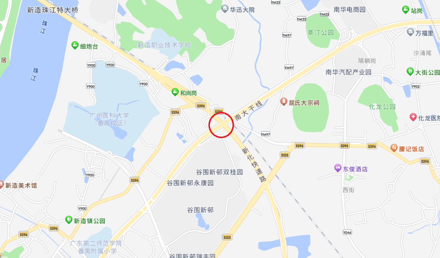 新建南大干线与新化快速节点立交,采用全互通立交形式,共设置八条