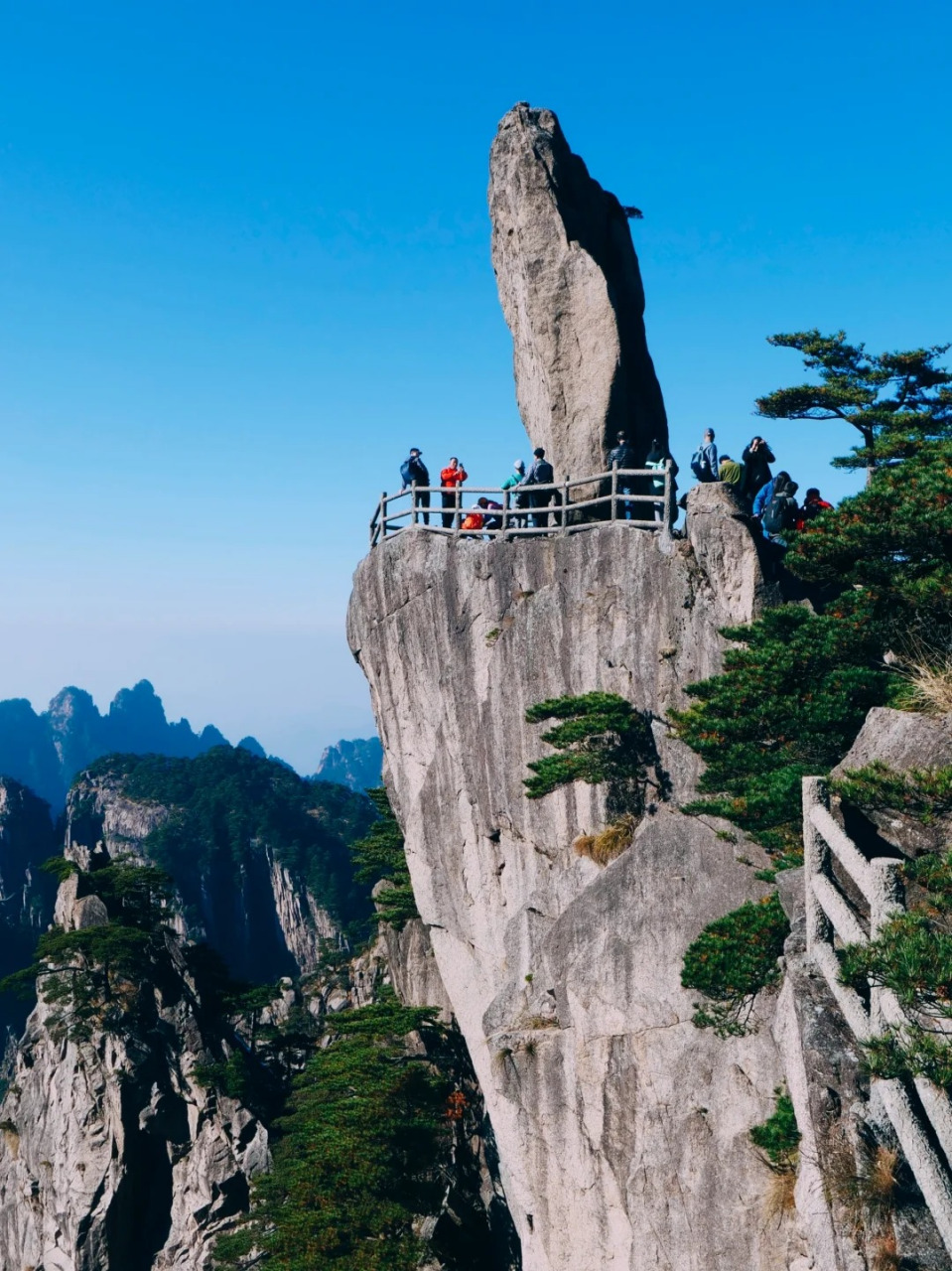 黄山飞来石图片图片