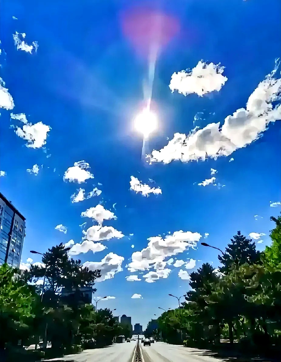 可别以为处暑就意味着天气凉快了,老祖宗有句话说:"处暑天不热,中午