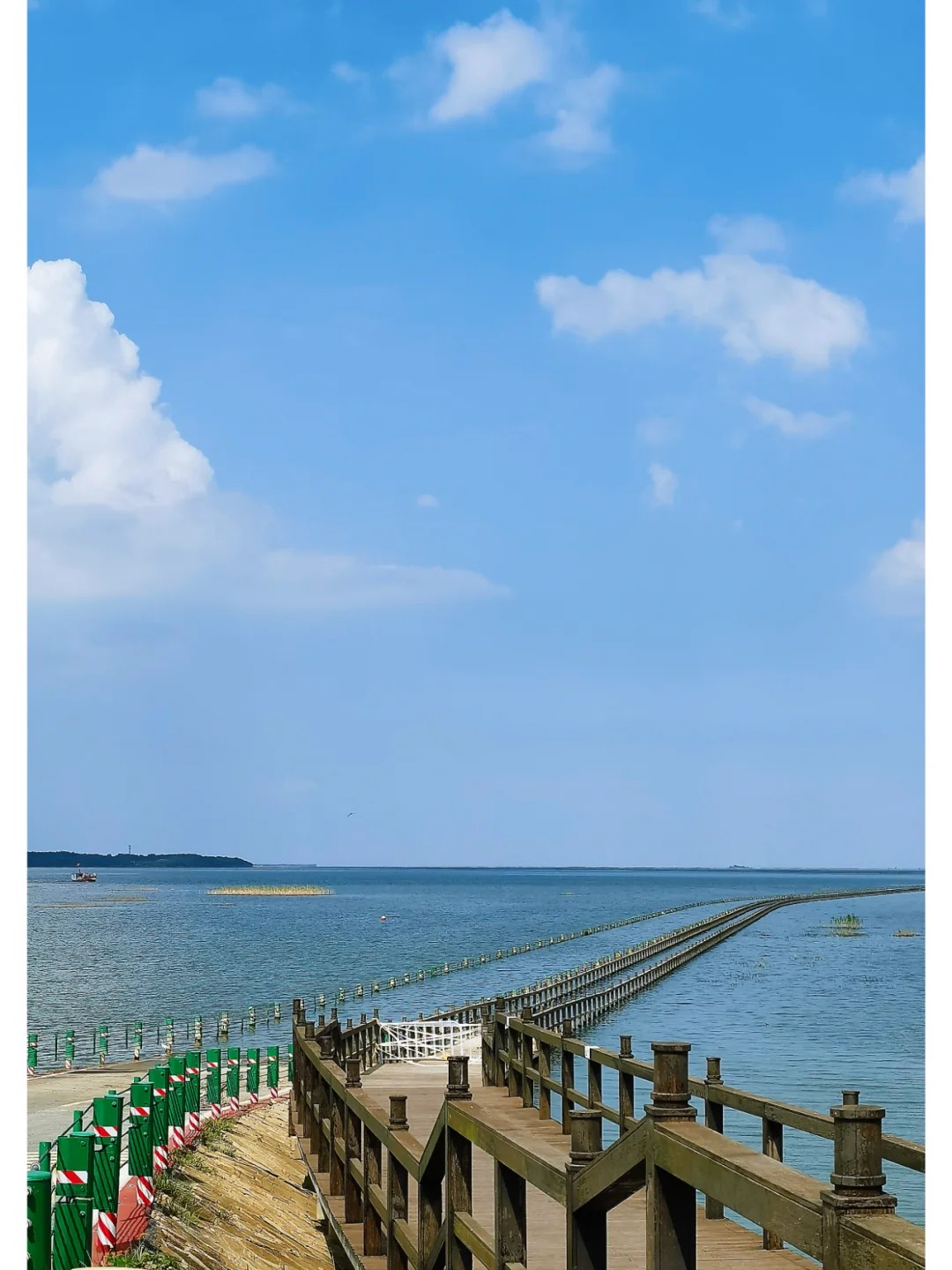 江西最美水上公路~ 公路起于江西省永修县城,止于"珍禽王国"吴城镇