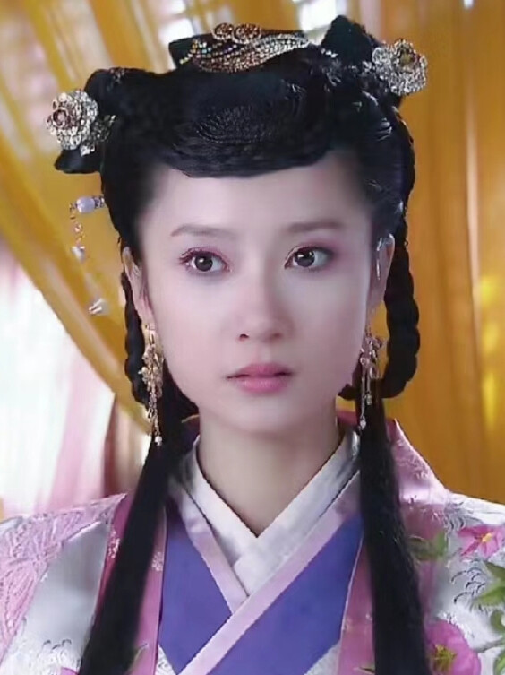 皇帝命太医治疗,可这要开刀放出脓液才能治愈,众太