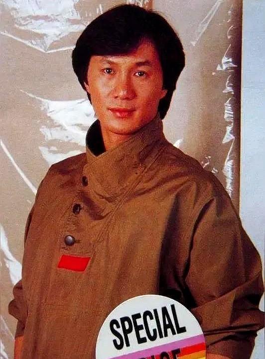 香港男歌手排名,粤语歌鼻祖许冠杰,谭咏麟,张国荣,陈百强,林子祥,罗文